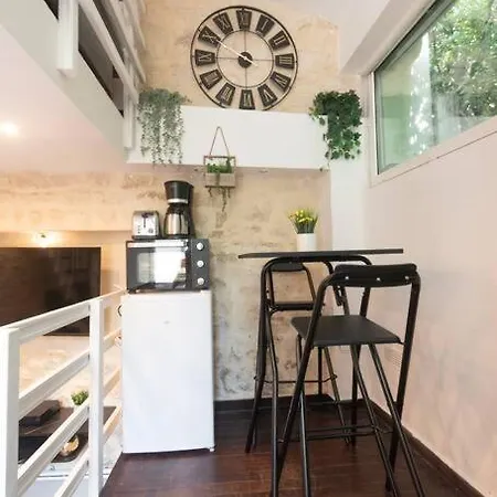 Διαμέρισμα Duplex Parisien En Face Metro13 *