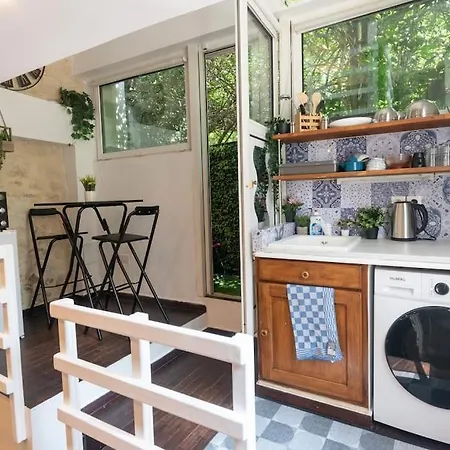 Duplex Parisien En Face Metro13 Lejlighed Paris