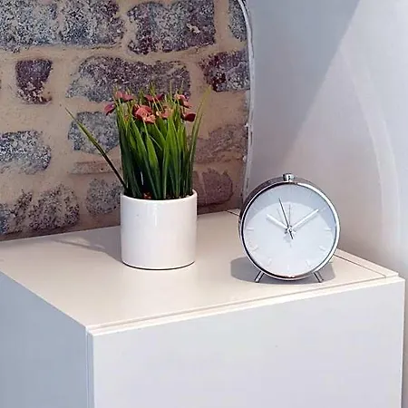 Appartement Duplex Parisien En Face Métro13 Paris