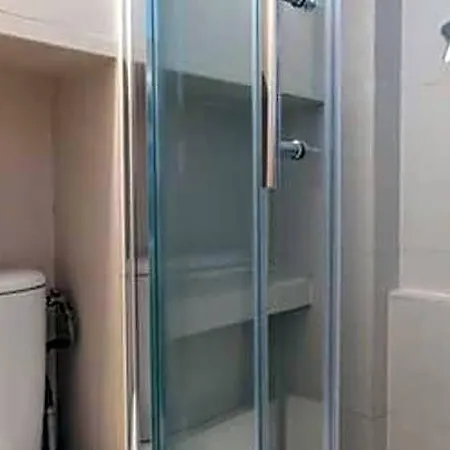 Duplex Parisien En Face Metro13
