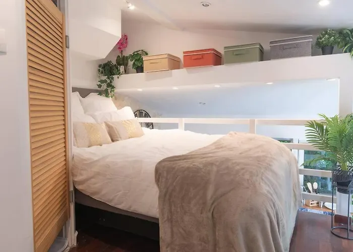 Duplex Parisien En Face Metro13 דירה פריז