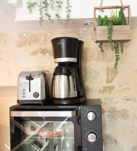 Duplex Parisien En Face Metro13 דירה פריז